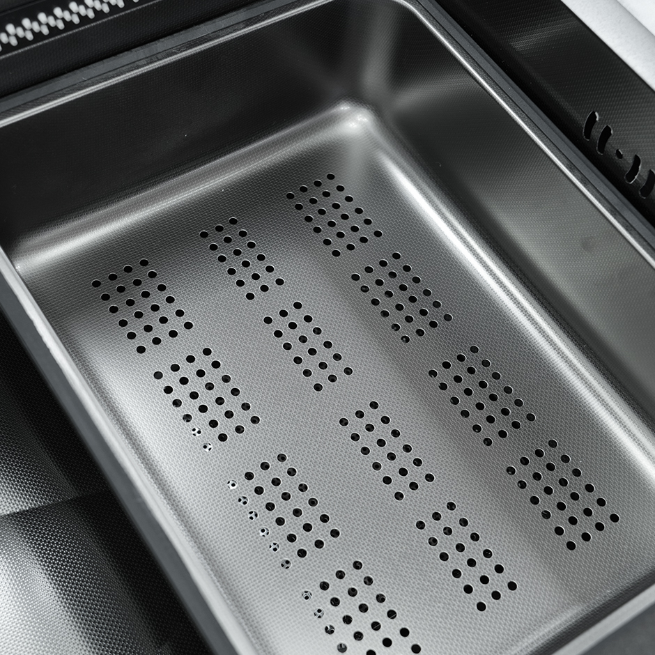 Hidden Raindance Square Cover Sump