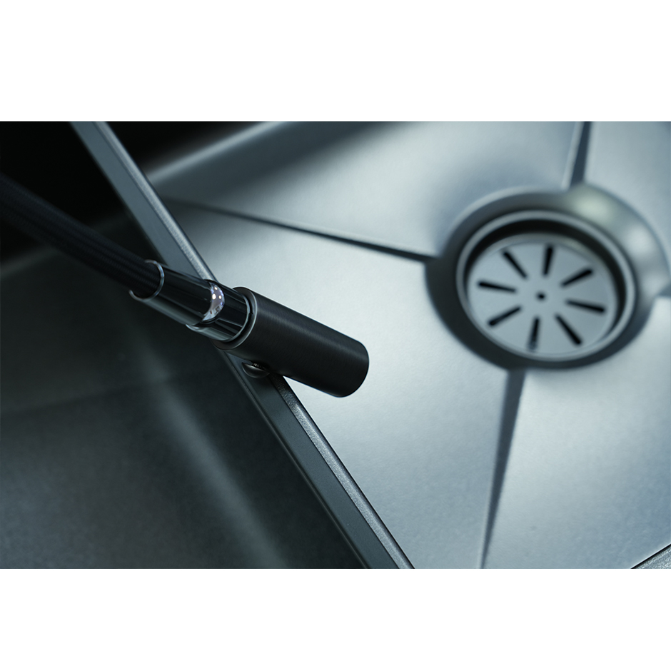 Square cover slag collection tank